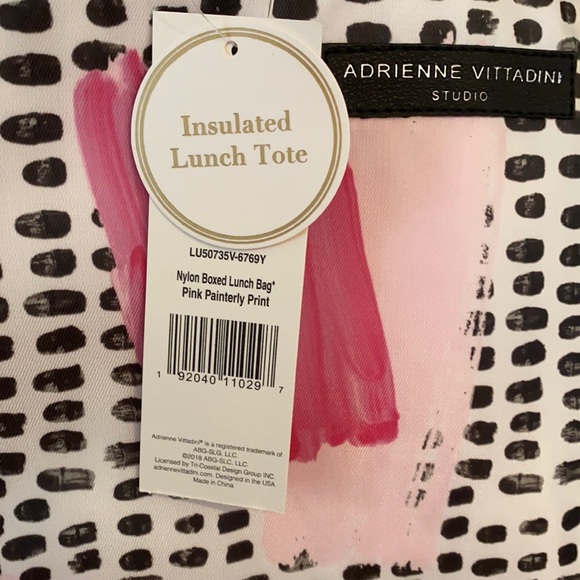 Adrienne Vittadini Studio Lunch Tote - Picture 7 of 8
